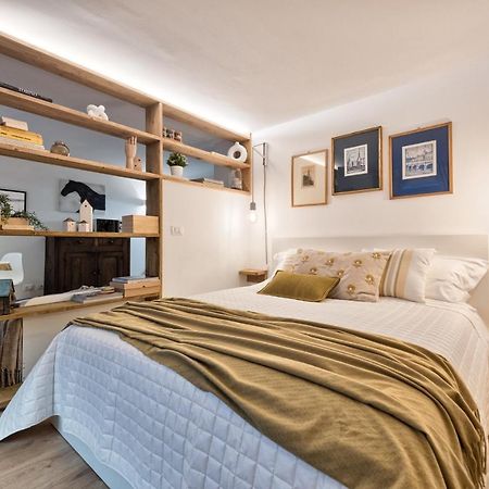 Corte Des Ambrois By Apartments To Art Торино Екстериор снимка