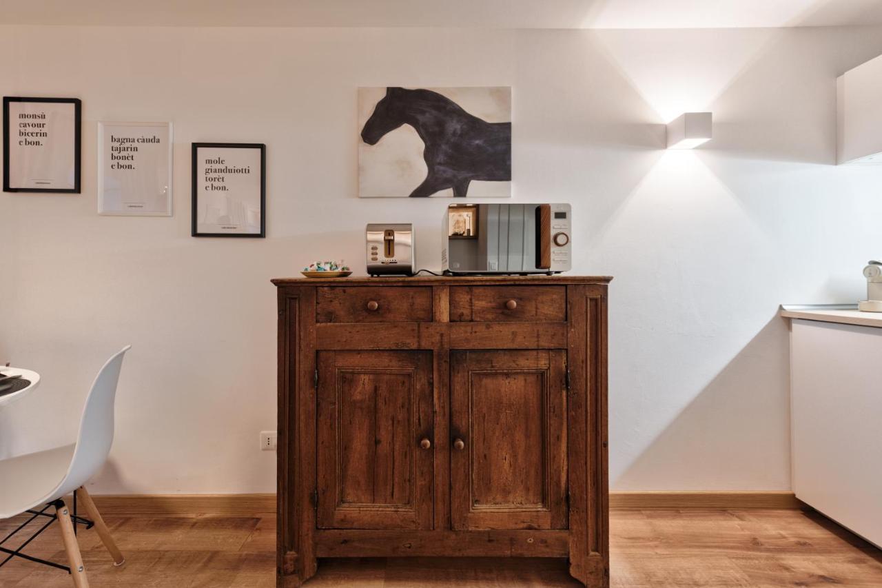 Corte Des Ambrois By Apartments To Art Торино Екстериор снимка