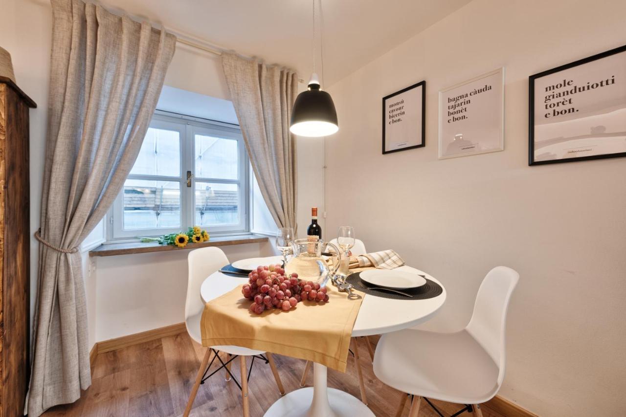 Corte Des Ambrois By Apartments To Art Торино Екстериор снимка