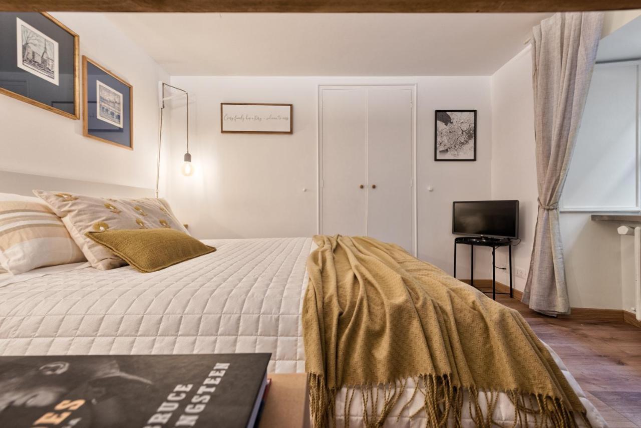 Corte Des Ambrois By Apartments To Art Торино Екстериор снимка