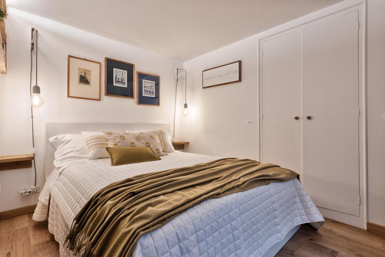 Corte Des Ambrois By Apartments To Art Торино Екстериор снимка